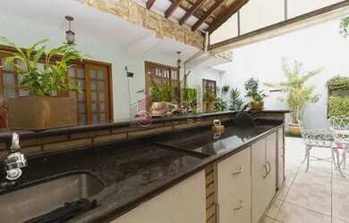 Imagem 14: Casa Padrão em Jundiaí. Churrasqueira, Ar-condicionado, 380m² de Áreae5...