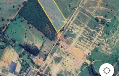 Imagem: O terreno possui 30.000m² de Área e está localizado em Centro