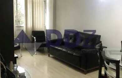 Imagem: O apartamento possui 3 Dormitórios, 1 Banheiro, 1 Vaga na garagem