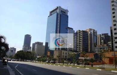 Imagem: O depósito possui 5 Vagas na garagem, 181m² de Área, Imóvel