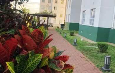 Imagem: A casa possui 2 Dormitórios, 1 Banheiro e 1 Vaga na garagem