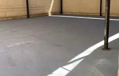 Imagem: A casa possui 2 Dormitórios e 1 Banheiro e está localizado