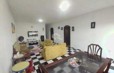 Imagem 3: casa a venda em mongagua, bairro Florida mirim, com 5 quartos, 2 suites...