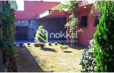 Imagem: A casa possui 5 Dormitórios, 5 Banheiros, 5 Vagas na garagem