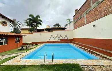 Imagem: O depósito possui 3 Vagas na garagem e 360m² de Área e está