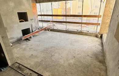 Imagem: O apartamento possui 4 Dormitórios, 5 Banheiros, 3 Vagas na