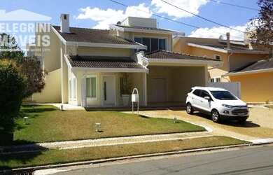 Imagem: A casa possui 3 Dormitórios, 5 Banheiros, 5 Vagas na garagem