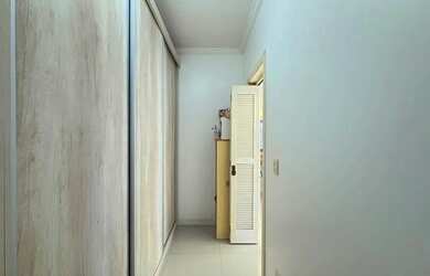 Imagem 2: Casa em Hípica. Piscina, Churrasqueira, Área de serviçoeLareira