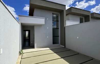 Imagem: Casa 3/4, sendo 1 suite com closet, no sim