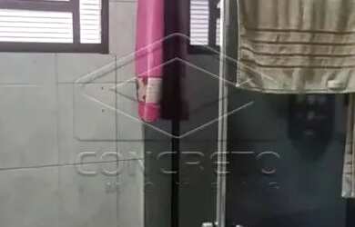 Imagem 8: Casa Padrão em Jaú. Piscina, Varanda, 12m² de Áreae2 Vagas na garagem