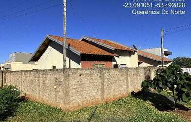 Imagem: A casa possui 2 Dormitórios, 1 Banheiro, 1 Vaga na garagem