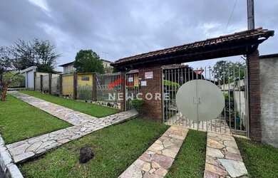 Imagem: A casa possui 3 Dormitórios, 3 Banheiros, 3 Vagas na garagem