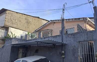 Imagem: A casa possui 2 Dormitórios, 1 Banheiro, 55m² de Área e