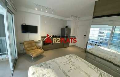 Imagem: O apartamento possui 1 Dormitório, 1 Banheiro, 1 Vaga na garagem