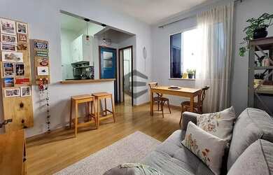 Imagem: O apartamento possui 1 Dormitório, 1 Banheiro, 42m² de Área