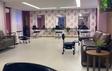 Imagem 9: Piazza Toscana. 2/4. 1 Suíte. 1 Vaga. Torre Livorno. Reve. 91