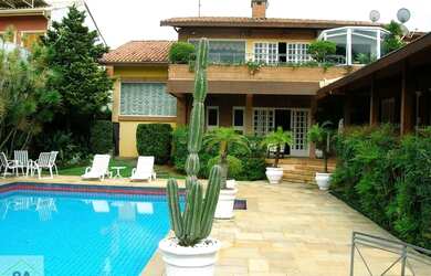 Imagem 1: Linda casa em Atibaia. Piscina, Churrasqueira, VarandaeLareira