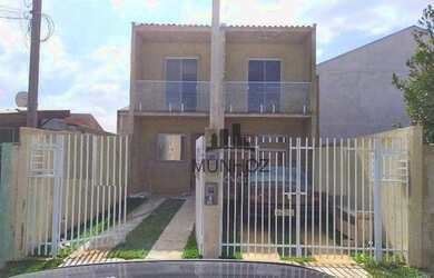 Imagem: A casa possui 2 Dormitórios, 1 Banheiro, 3 Vagas na garagem