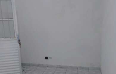 Imagem 2: ALUGO ESTA CASA. 1 Banheiroe2 Dormitórios