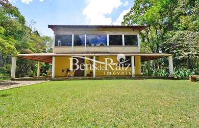 Imagem: A casa em condomínio possui 3 Dormitórios, 4 Banheiros, 5