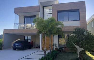 Imagem 1: SANTANA DE PARNAIBA - Casa Padrão - Alphaville