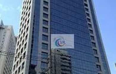 Imagem: O depósito possui 5 Vagas na garagem e 250m² de Área e está