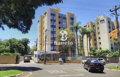 Imagem: O apartamento possui 3 Dormitórios, 1 Banheiro, 1 Vaga na garagem