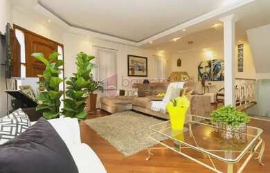 Imagem 7: Casa Padrão em Jundiaí. Churrasqueira, Ar-condicionado, 380m² de Áreae5...