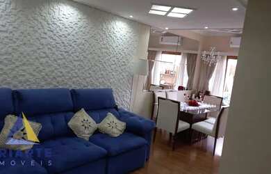 Imagem: A casa em condomínio possui 3 Dormitórios, 1 Banheiro, 2 Vagas