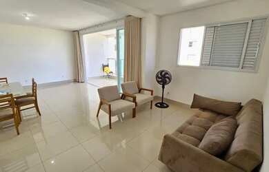 Imagem: O apartamento possui 3 Dormitórios, 3 Banheiros, 2 Vagas na