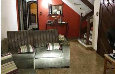 Imagem: A casa possui 3 Dormitórios, 3 Banheiros, 3 Vagas na garagem