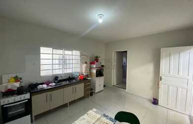 Imagem 5: Casa Padrão em Jundiaí. Varanda, Área de serviço, 240m² de Áreae2...