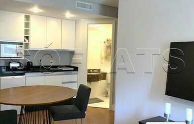 Imagem: O studio possui 1 Dormitório, 1 Banheiro, 1 Vaga na garagem