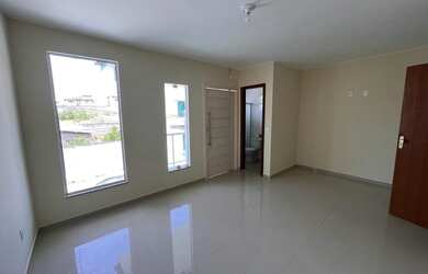 Imagem: A casa possui 3 Dormitórios, 1 Banheiro, 180m² de Área e