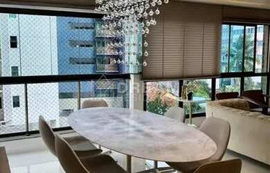 Imagem: O apartamento possui 4 Dormitórios, 3 Banheiros, 2 Vagas na