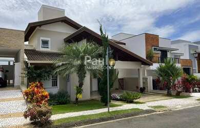 Imagem: A casa em condomínio possui 3 Dormitórios, 4 Banheiros, 4