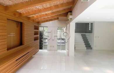 Imagem 8: Casa de condomínio moderna, aconchegante, cheia de charme e elegância....