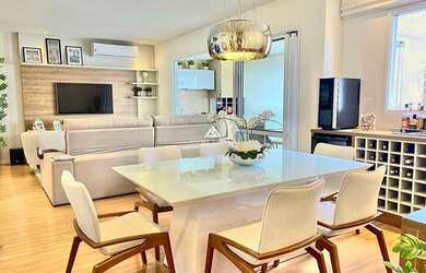 Imagem: O apartamento possui 3 Dormitórios, 2 Banheiros, 2 Vagas na