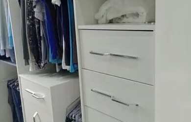 Imagem: O apartamento possui 3 Dormitórios, 2 Banheiros, 2 Vagas na