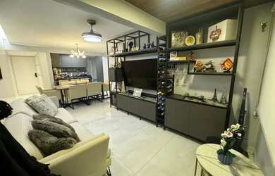 Imagem: O apartamento possui 3 Dormitórios, 3 Banheiros, 2 Vagas na