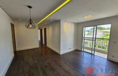 Imagem: O apartamento possui 2 Dormitórios, 1 Banheiro, 2 Vagas na