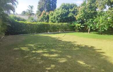 Imagem 9: CASA ASSOBRADADA EM CONDOMINIO COM 4 SUITES SENDO 1 CLOSET RESIDENCIAL...