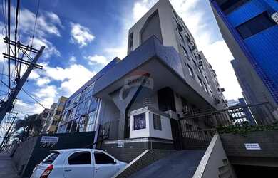 Imagem: O depósito possui 1 Vaga na garagem e 41m² de Área e está