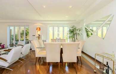 Imagem 3: Casa para Locação com 3 Quartos, sendo 1 suíte, 5 vagas de garagem...