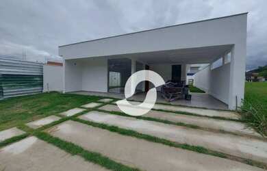 Imagem: A casa em condomínio possui 3 Dormitórios, 1 Banheiro, 4 Vagas