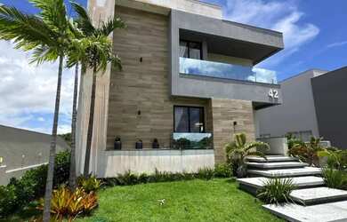 Imagem: A casa em condomínio possui 5 Dormitórios, 5 Banheiros, 5