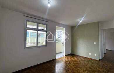 Imagem: O apartamento para alugar possui 3 Dormitórios, 2 Banheiros