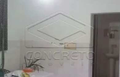 Imagem 16: Casa Padrão em Jaú. Piscina, Varanda, 12m² de Áreae2 Vagas na garagem