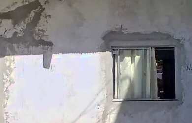 Imagem: A casa possui 2 Dormitórios, 2 Banheiros e está localizado