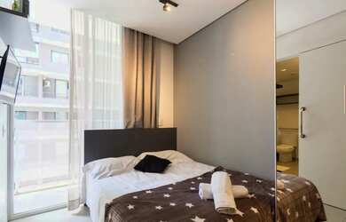 Imagem: O apartamento possui 1 Dormitório, 1 Banheiro, 20m² de Área